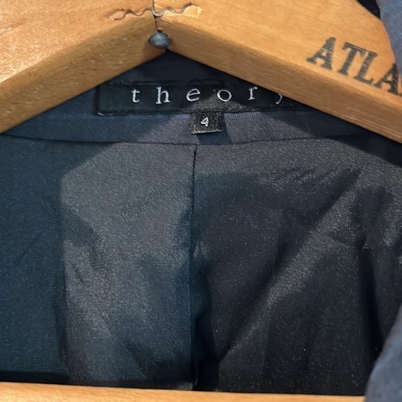 𝅺THEORY cotton blend classic pinstripe two button blazer size 4 - Picture 5 of 10